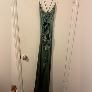 NWT Windsor sage green satin cowl neck lace up prom/ball gown
